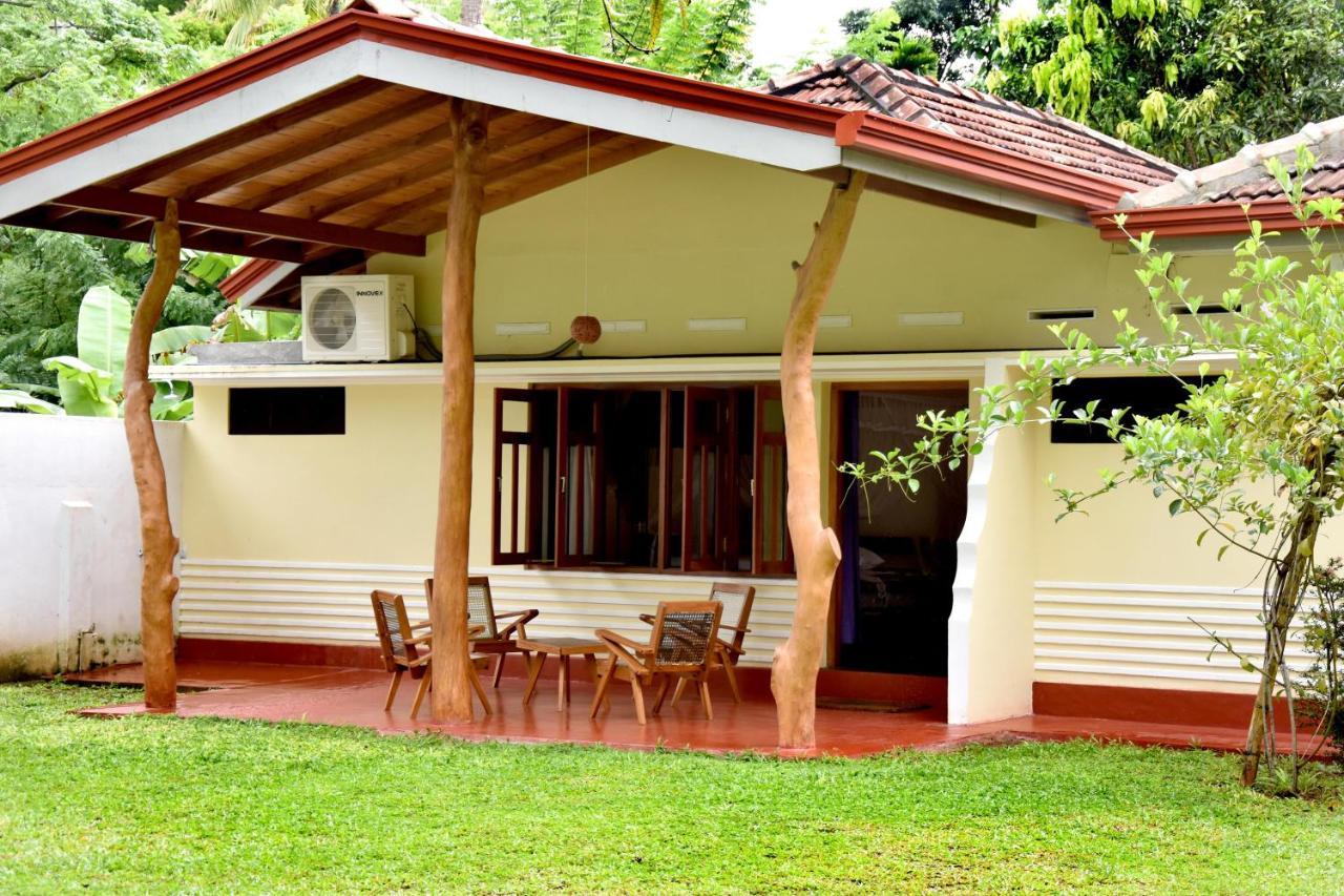 Villa Polhena Matara Extérieur photo